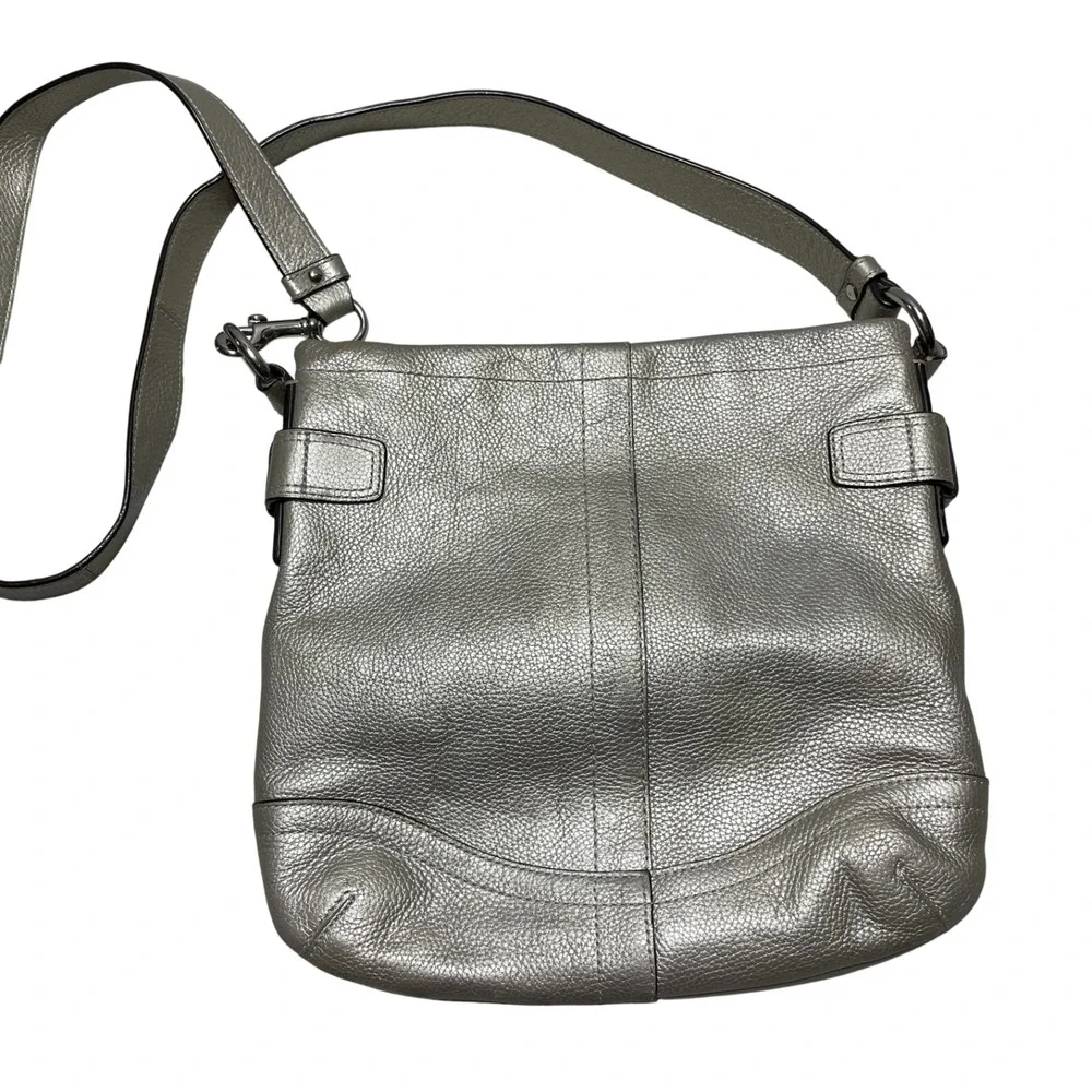 Coach Chain Duffle Bag in Silver Metallic Pebbled‎ Leather C1275 F19722